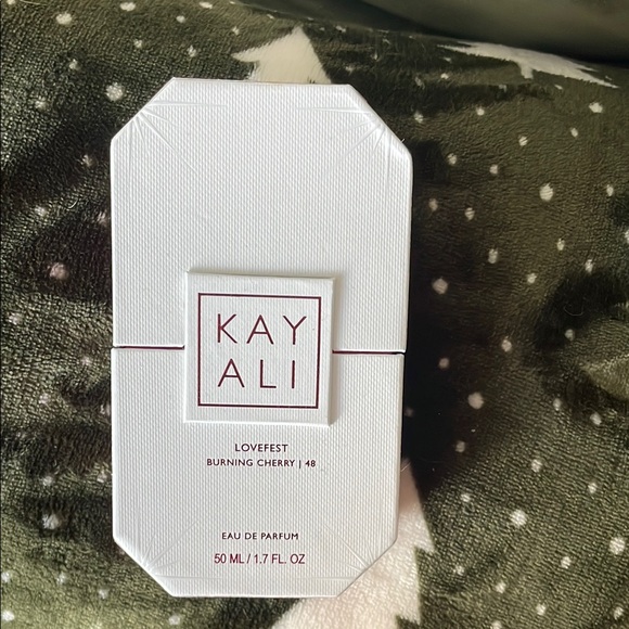 KayAli Lovefest Burning Cherry Eau de Parfum - Picture 7 of 11